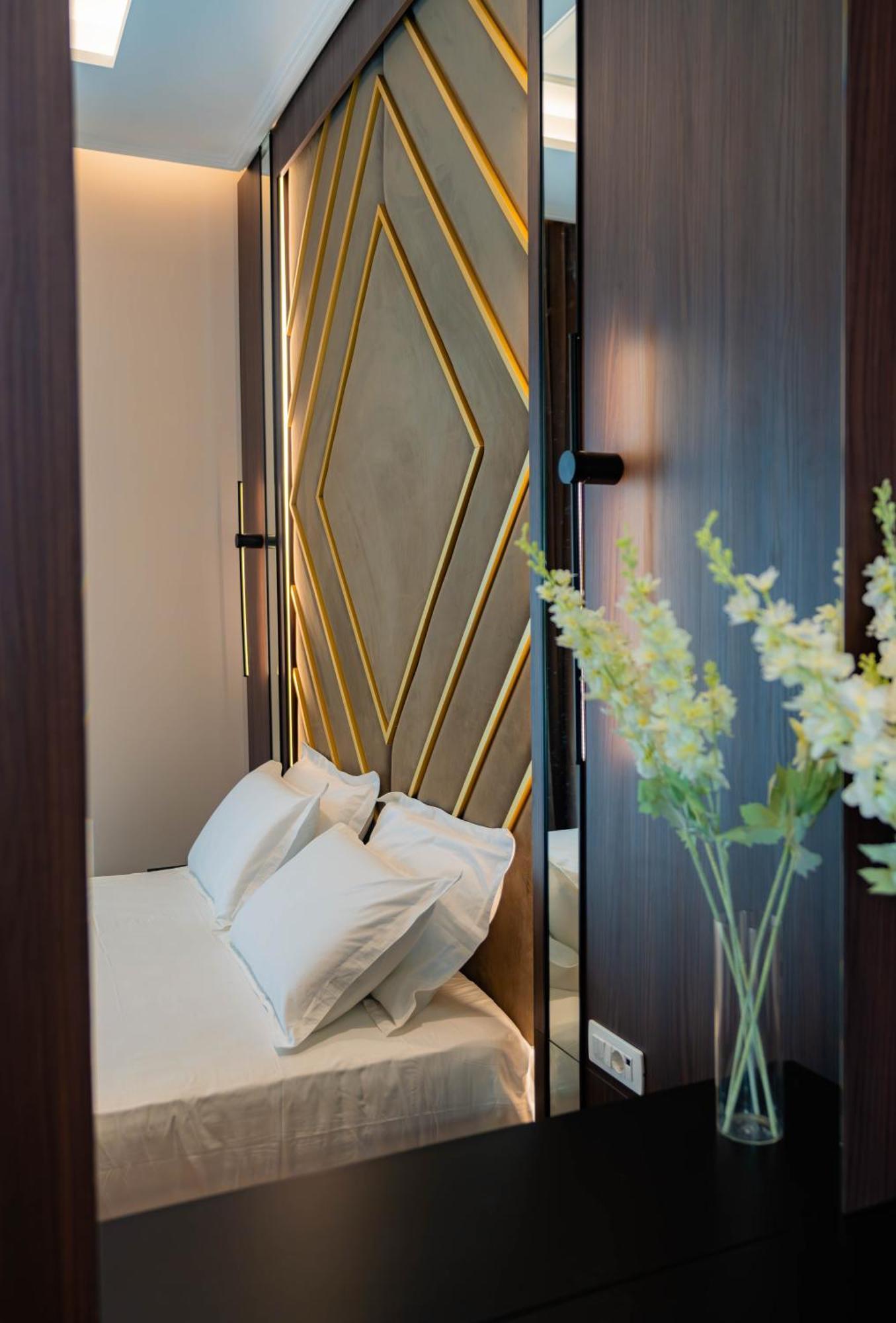 Royal Hill Hotel Vorë Zewnętrze zdjęcie