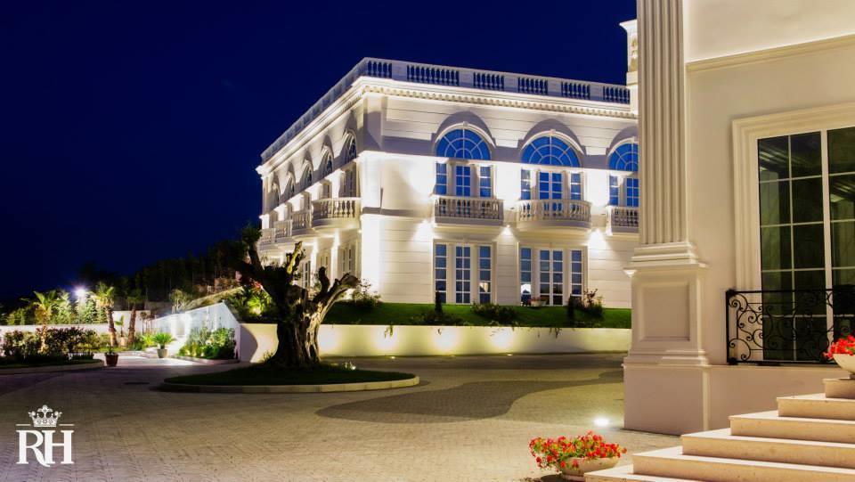 Royal Hill Hotel Vorë Zewnętrze zdjęcie